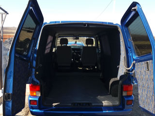 Volkswagen T4 foto 3