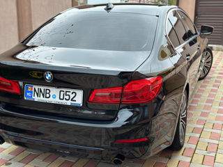 BMW 5 Series foto 4