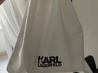 Vind Ghetele Karl Lagerfeld și ( Gentuța în cadou)!!! foto 4