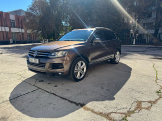 Volkswagen Touareg foto 2