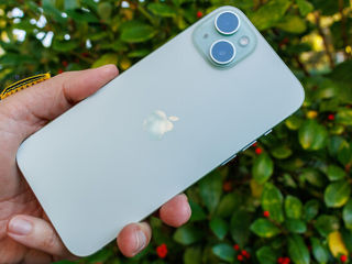 iPhone 15 foto 2