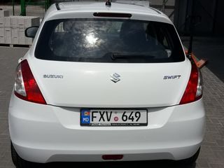 Suzuki Swift foto 4