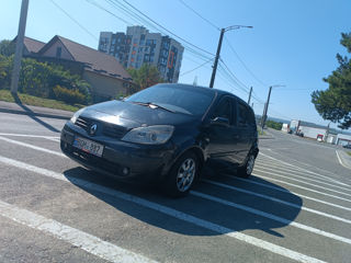 Renault Scenic foto 2