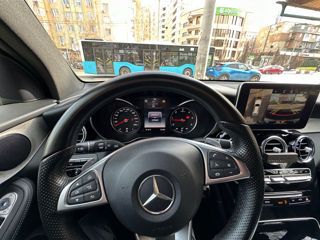 Mercedes GLC foto 8