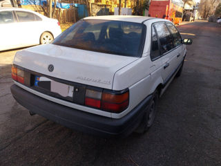 Volkswagen Passat foto 2