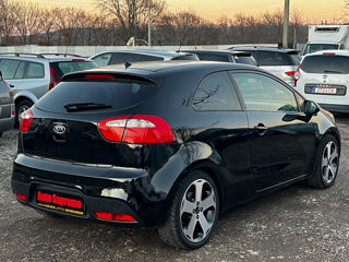 KIA Rio foto 6