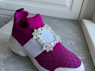 Ghete Roger Vivier foto 7