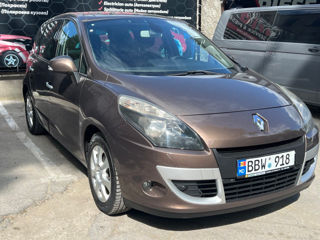 Renault Scenic foto 1