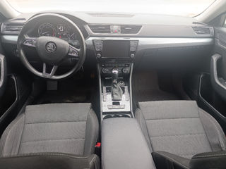 Skoda Superb фото 8