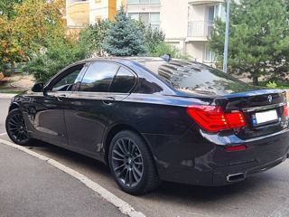 BMW 7 Series foto 6