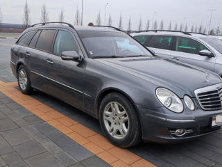 Mercedes E-Class foto 4