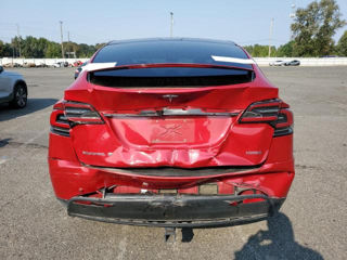 Tesla Model X foto 6