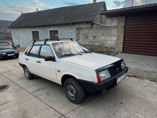 Lada / ВАЗ 21099 foto 2