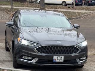 Ford Fusion foto 1