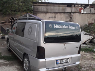 Mercedes Vito foto 2