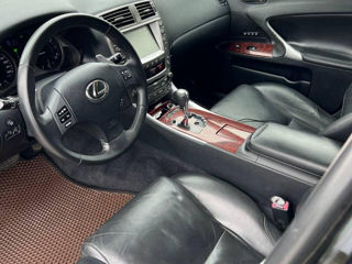 Lexus IS Series foto 6