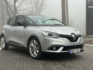 Renault Scenic foto 2