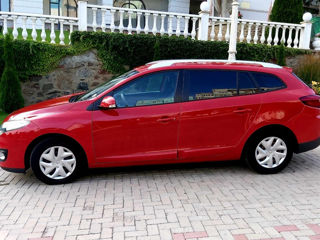 Renault Megane foto 2