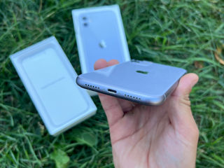 iPhone 11 Purple 128Gb foto 5