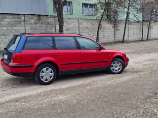 Volkswagen Passat foto 6