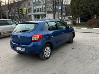 Dacia Sandero foto 3