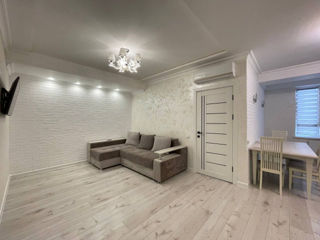 Apartament cu 2 camere, 73 m², Buiucani, Chișinău foto 8