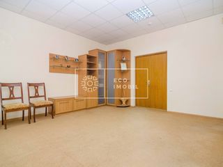 Râșcani, str. Feredeului, chirie oficiu, 101 m.p, 750€ foto 9