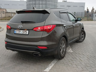 Hyundai Santa FE foto 4