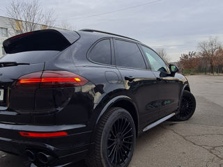 Porsche Cayenne foto 6