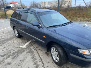 Mazda 626 foto 2