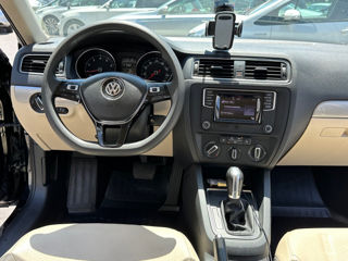 Volkswagen Jetta foto 10