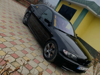 BMW 3 Series foto 6