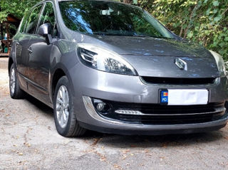 Renault Scenic foto 1