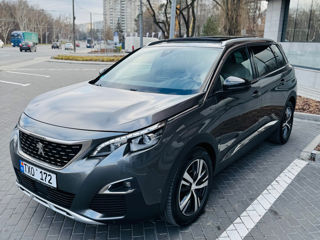 Peugeot 5008 foto 2