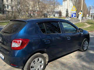 Dacia Sandero foto 4