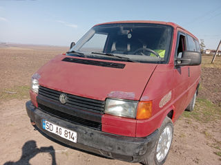 Volkswagen Transporter foto 1