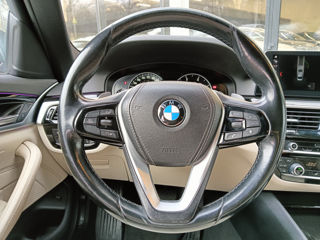 BMW 5 Series foto 14