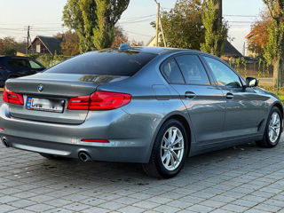 BMW 5 Series foto 4