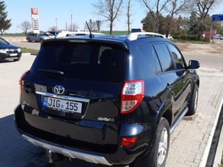 Toyota Rav 4 фото 3