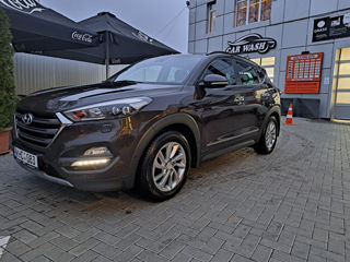 Hyundai Tucson foto 2