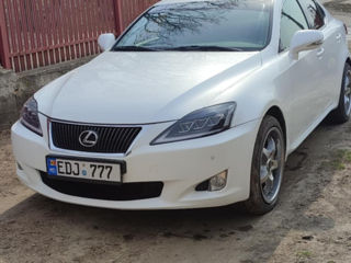 Lexus IS Series foto 3