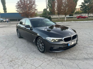 BMW 5 Series foto 3