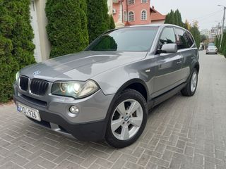 BMW X3 foto 2