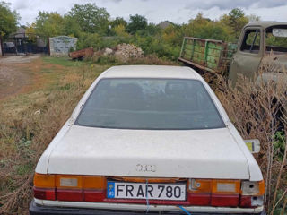 Audi 100 foto 1