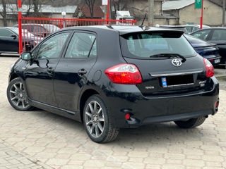 Toyota Auris foto 4