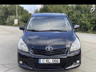 Toyota Verso foto 3