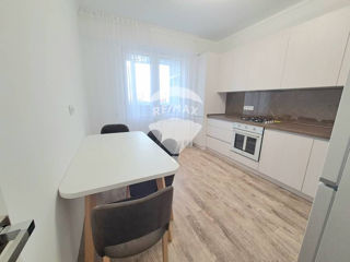 Apartament cu 2 camere, 69 m², Buiucani, Chișinău foto 5