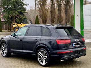 Audi Q7 foto 4