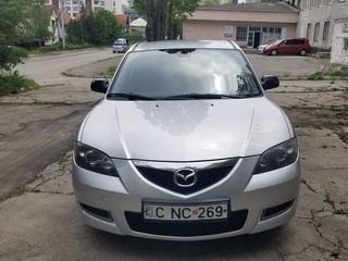 Mazda 3 foto 2