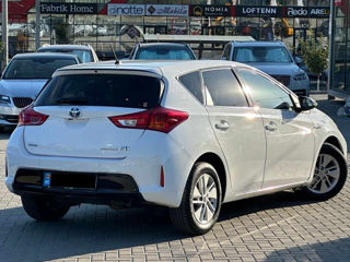 Toyota Auris foto 7